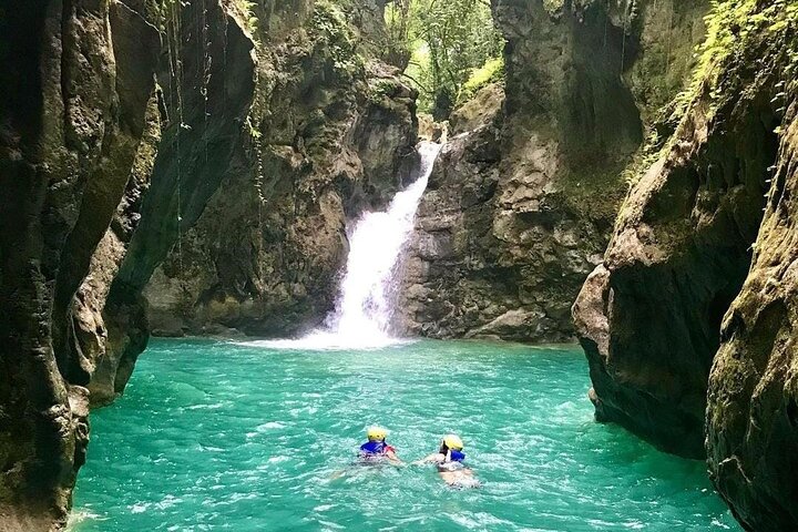Río Partido: Scenic Hiking and River Adventure with Lunch