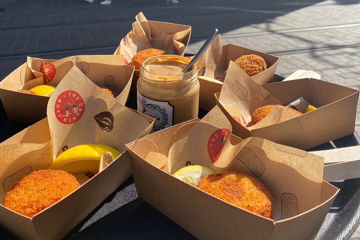 Ghent Food & Drink Tasting Tour with Local Specialties