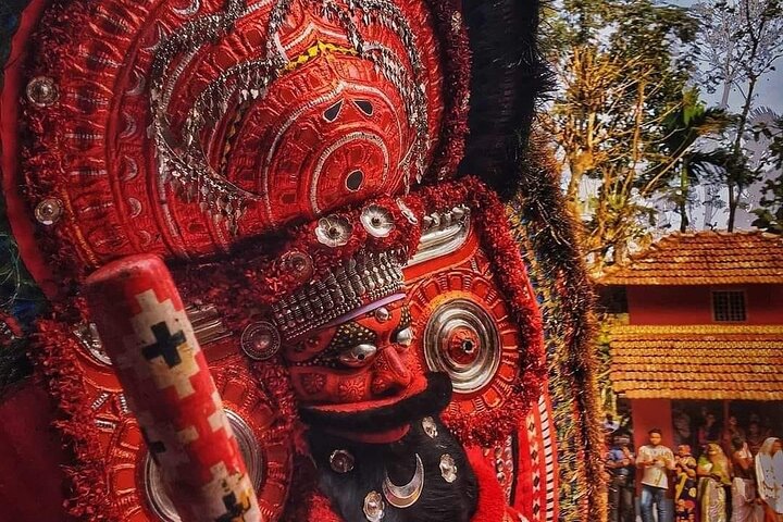 Theyyam Ritual Exploration Private Tour in Kannur with Pickup