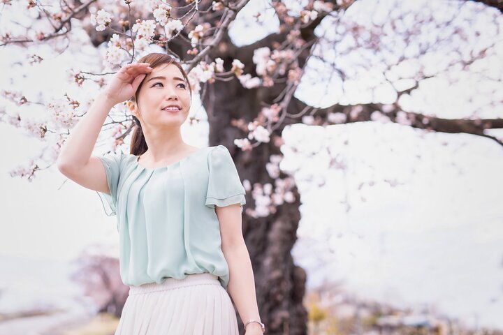 1 Hour Private Photoshoot in Nikko