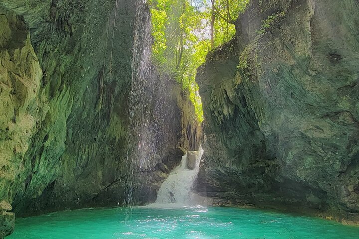 Río Partido: Scenic Hiking and River Adventure with Lunch