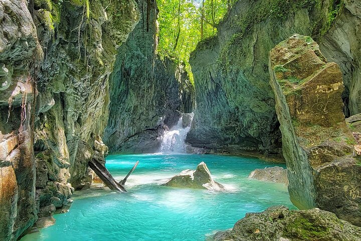 Río Partido: Scenic Hiking and River Adventure with Lunch