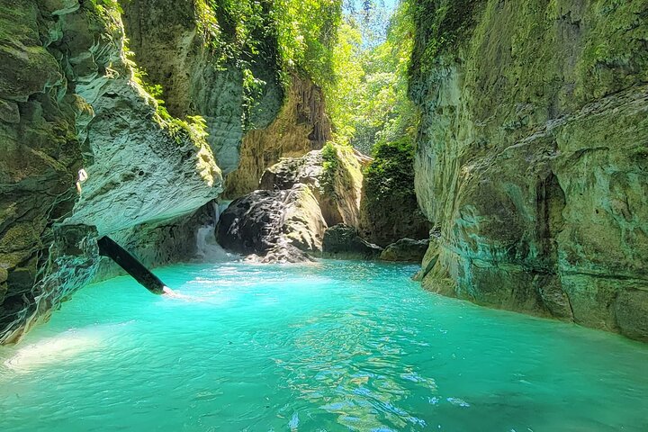 Río Partido: Scenic Hiking and River Adventure with Lunch