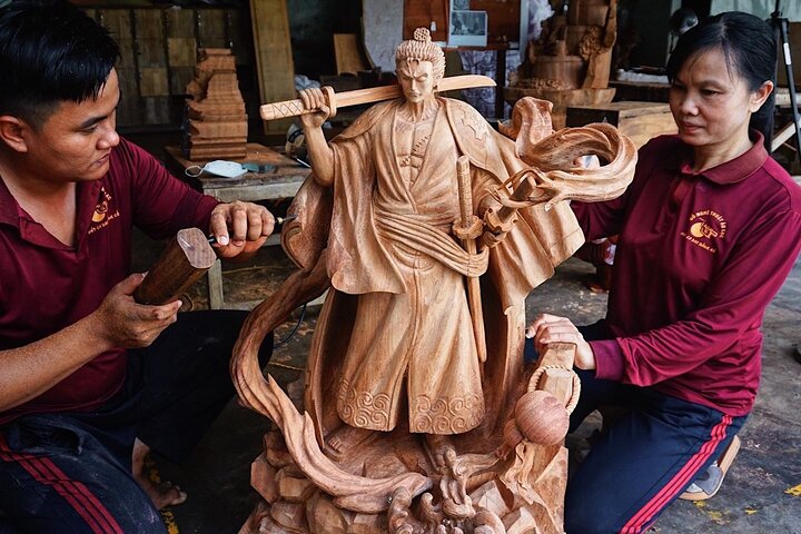 Hoi An Wood Carving: Create Your Art Wood with Master Artisan