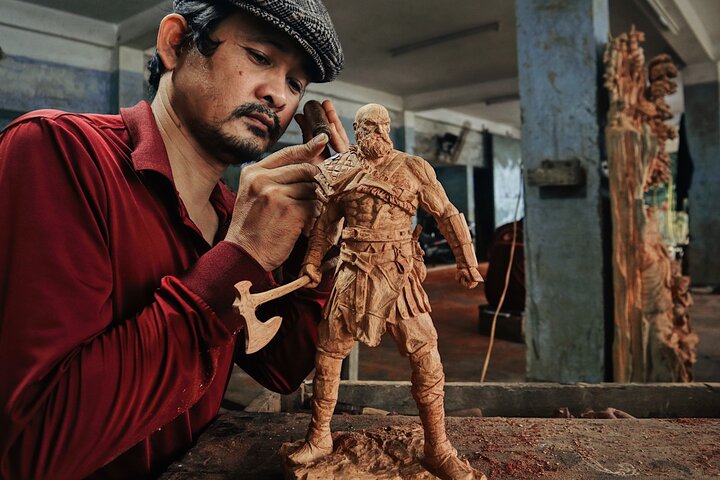 Hoi An Wood Carving: Create Your Art Wood with Master Artisan