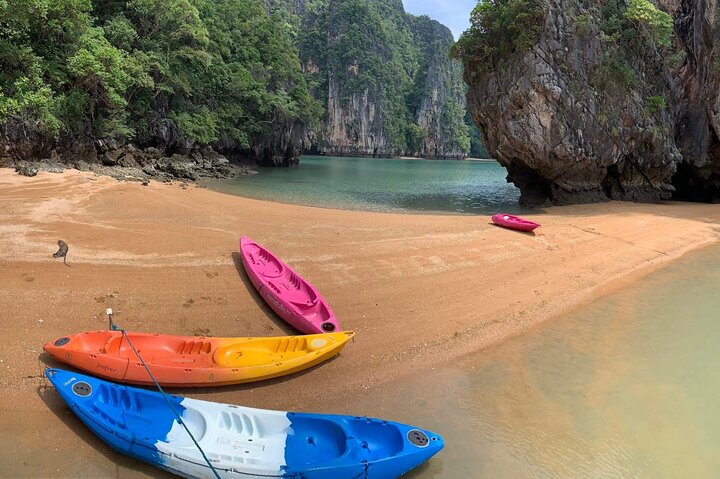 Ko Lanta Half-Day Kayaking 2 Caves Ghost Cave &Talabeng Sea Cave