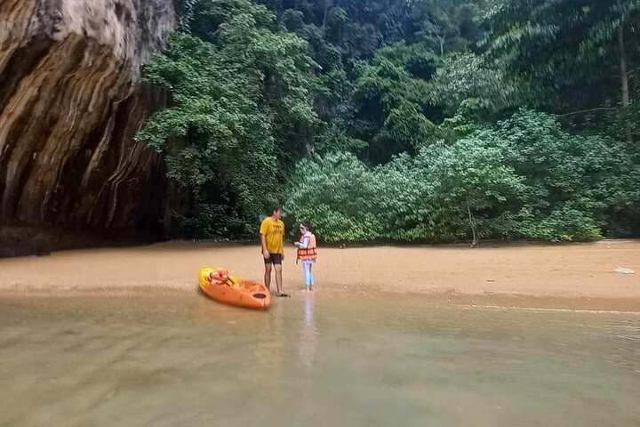 Ko Lanta Half-Day Kayaking 2 Caves Ghost Cave &Talabeng Sea Cave