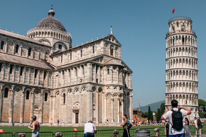 From La Spezia to Pisa with optional Leaning Tower Ticket