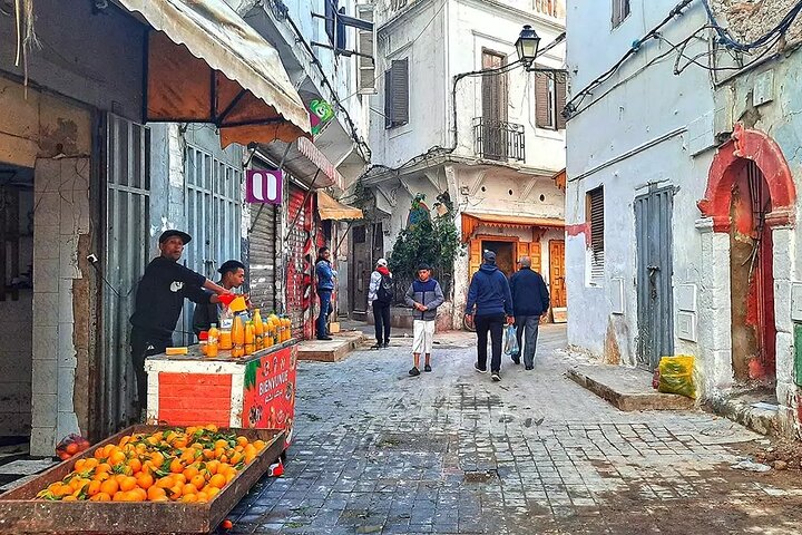 Casablanca Layover Tour with Round-Trip Airport Transfer