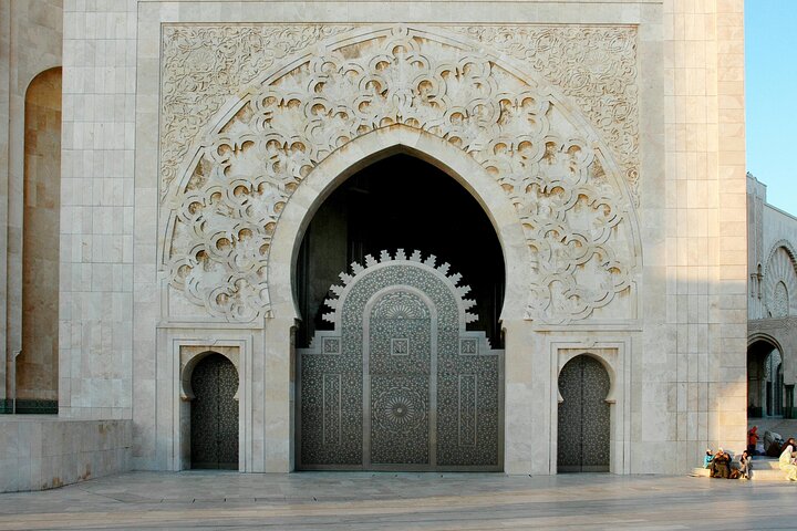 Casablanca Layover Tour with Round-Trip Airport Transfer