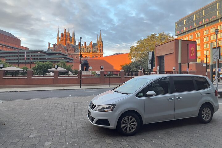 From Gatwick Airport to Heathrow Airport | Private Transfer