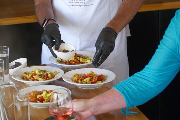 Private Tour: Santorini Cooking Class and Wine-Tasting Tour