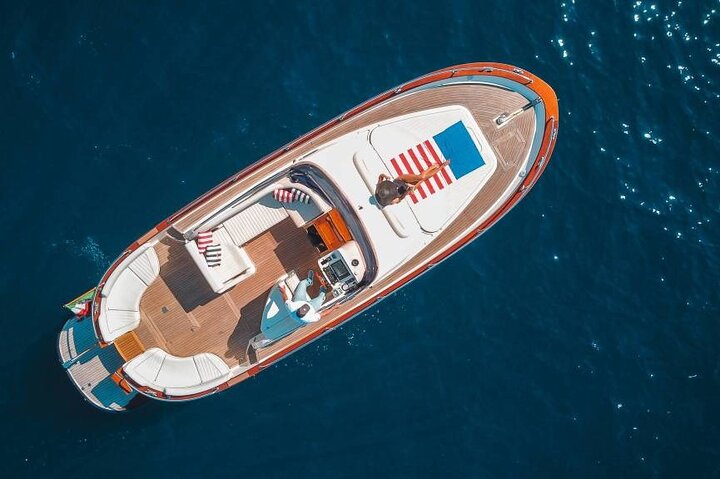 Capri Private Boat Tour from Sorrento, Capri or Positano