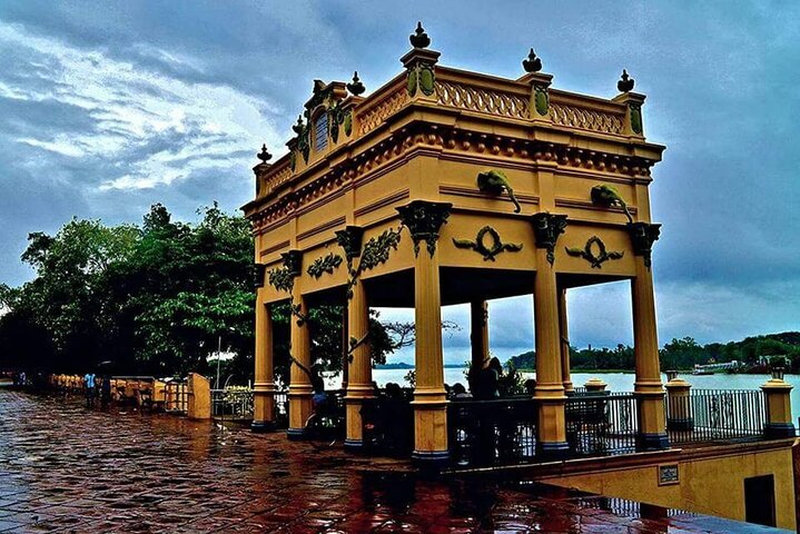 Day trip from Kolkata for a Slice of Europe