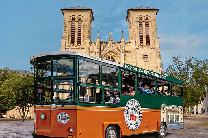 San Antonio Hop-On Hop-Off Trolley Tour