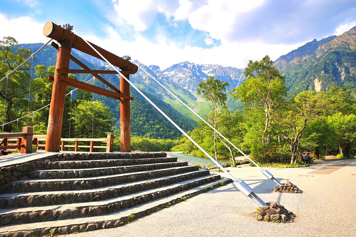 From Takayama: Alpine Splendor - Shinhotaka Ropeway and Kamikochi