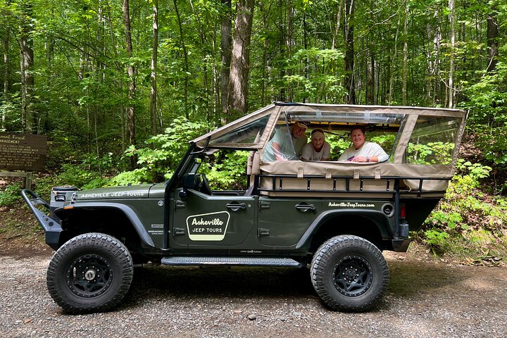 Waterfall Jeep Tour - Backroads and Scenic Views
