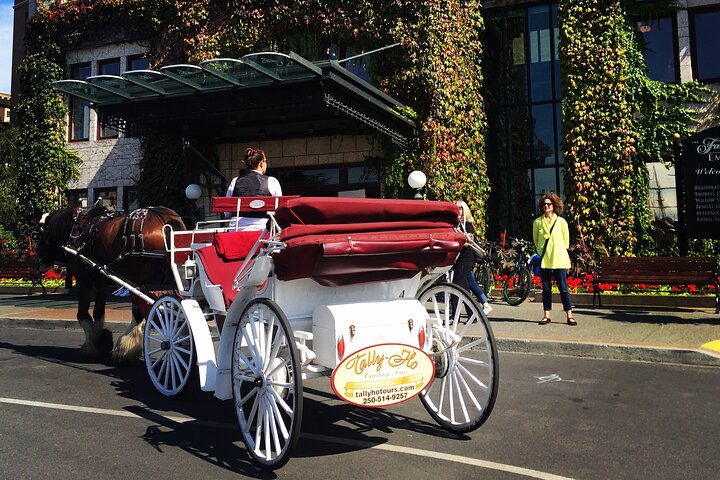COMBO Victoria City Tour & Butchart Gardens & Entry Tix