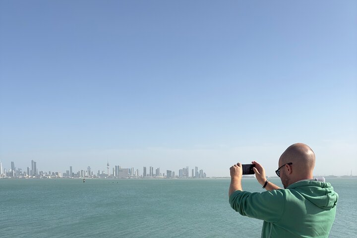 Full Day Private Kuwait City and Desert Tour with a Local Guide