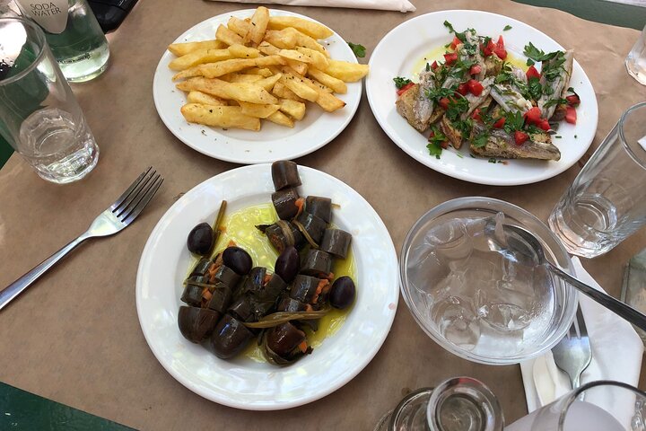 Organic Olive Grove tour & Olive oil tasting & lunch in Kalamata!