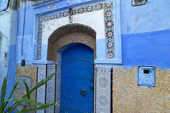 Explore chefchaouen like a local