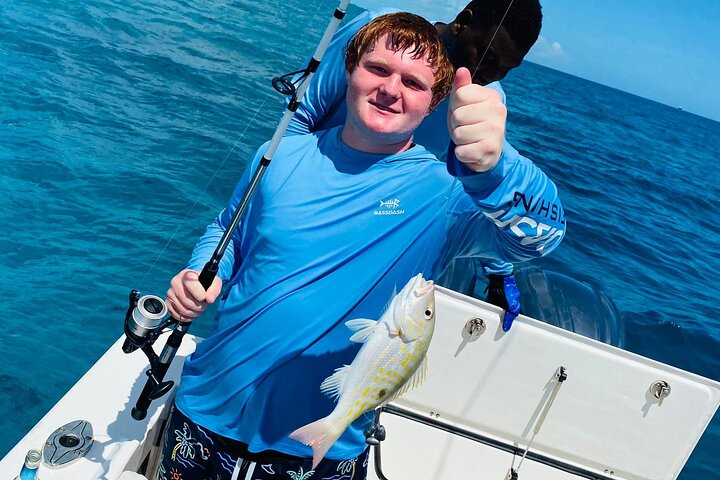 Crystal Bay Exuma Private Boat Tours & Fishing Charters