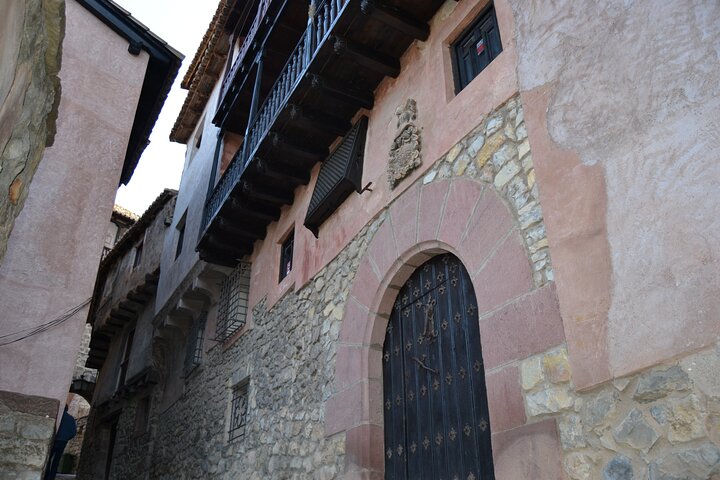 Guided Tour of Albarracín and Casa Noble
