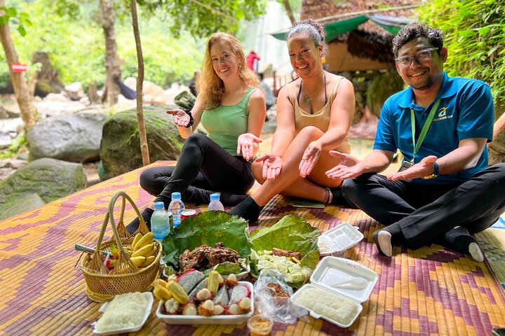 Kulen Mountain with Beng Mealea and Tonle Sap Small Group Tour