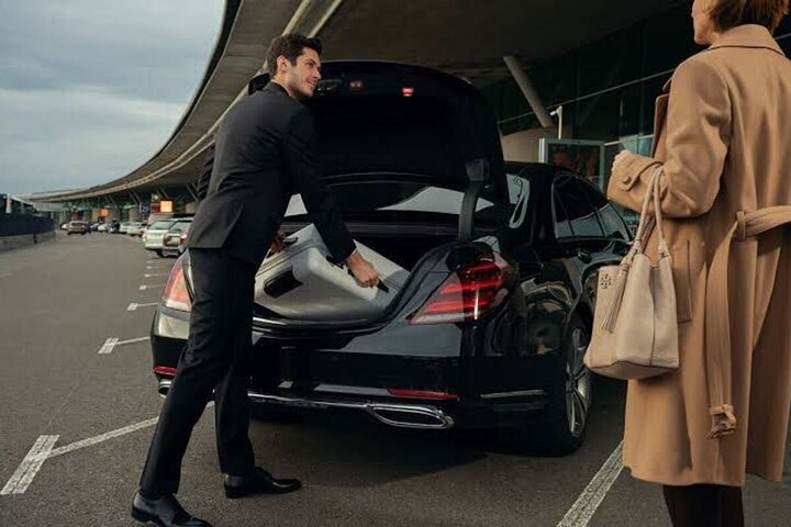 Private Transfer: From Dead Sea to Amman or Airport