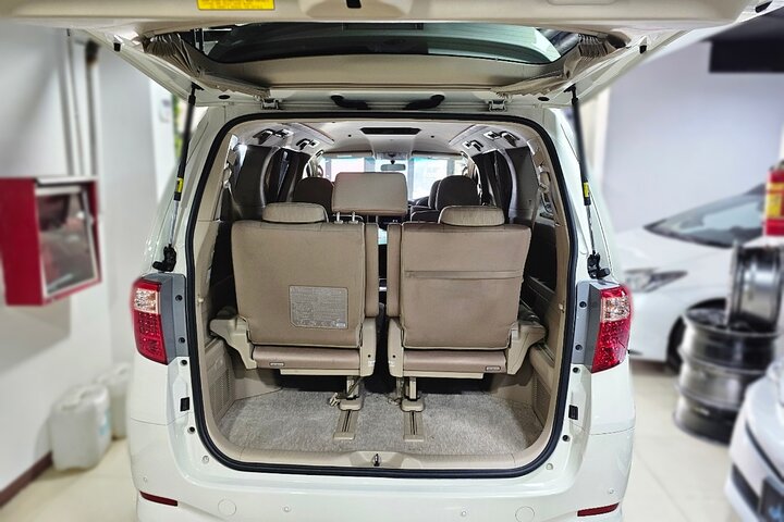 BEST 5* Chinggis Khaan Airport UBN Ulaanbaatar Transfer Taxi 24/7