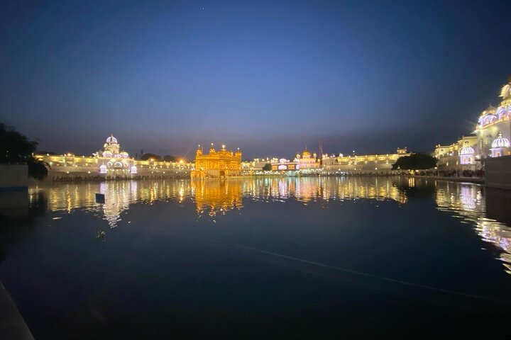 Amritsar Full Day City Tour with Transportation (10 Hours)