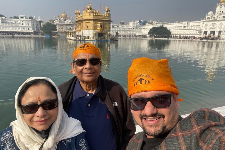 Amritsar Full Day City Tour with Transportation (10 Hours)
