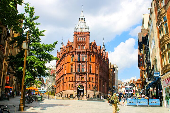 Nottingham and Robin Hood Private Guided Walking Tour