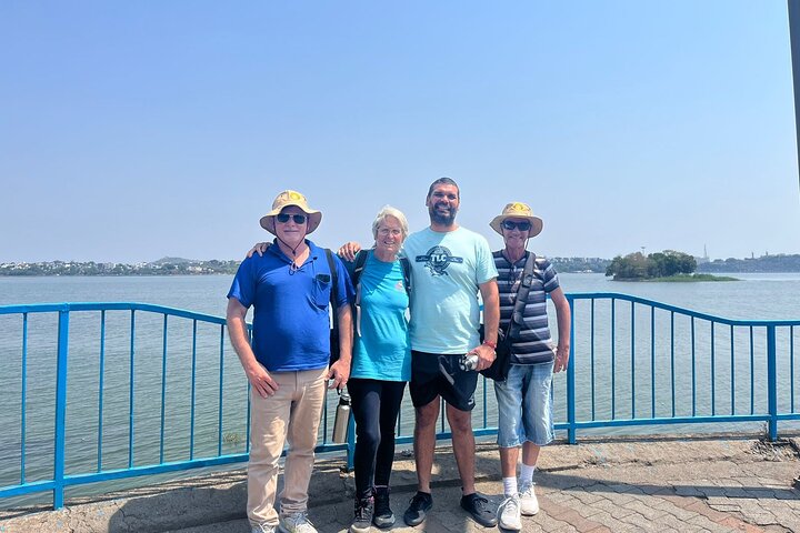 Birds and Heritage: Bhoj Wetland and Bhopal City Tour