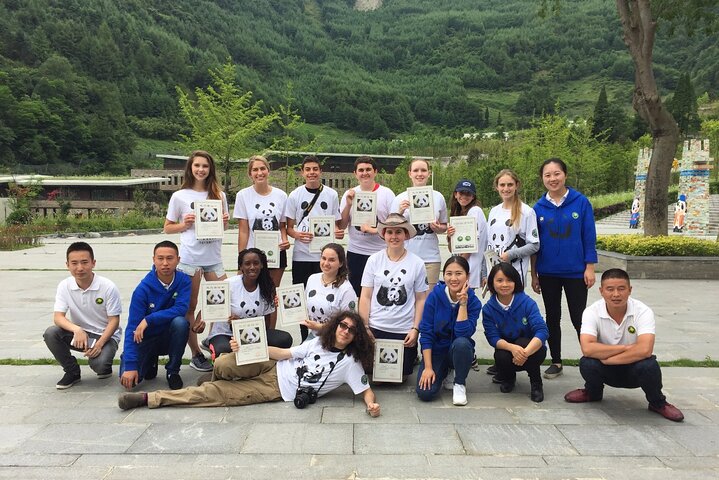 All Inclusive Wolong or Dujiangyan Panda Base Volunteering