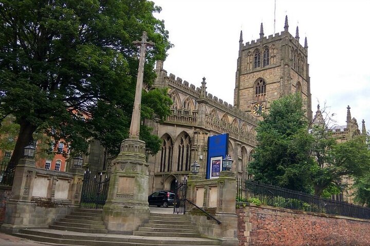 Nottingham and Robin Hood Private Guided Walking Tour