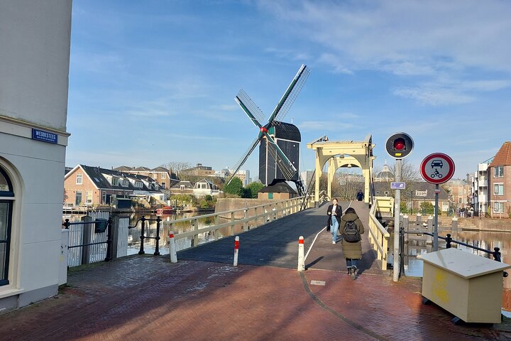 Historical Leiden: Private Walking Tour with a Local Guide