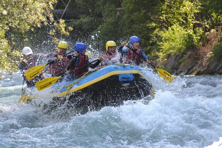 Rafting at the foot of Mont Blanc in Chamonix