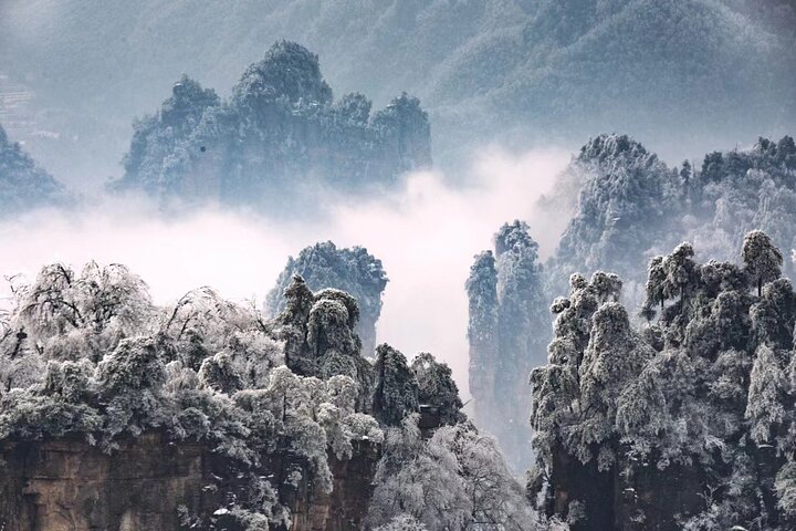 5-Day Private Zhangjiajie Ultimate Tour & Furong Town Night Light