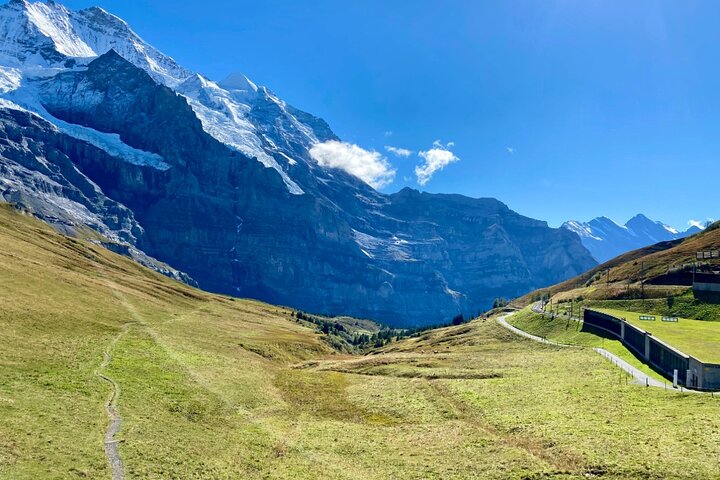 Lauterbrunnen, Jungfrau & Grindelwald Tour | From Bern