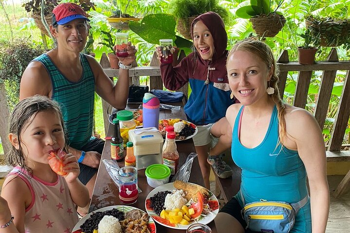 Rio Celeste Combo: River Tubing+Blue Waterfall+Exotic Wildlife