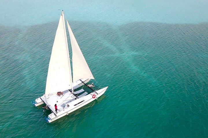 Bacalar Lagoon Private Catamaran Lunch and Drinks from Costa Maya