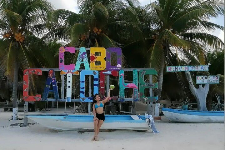 Full Day Tour with Fishing and Snorkeling from Holbox