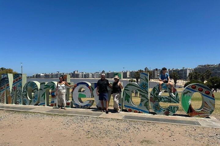 Private Have It Your Way Tour in Montevideo