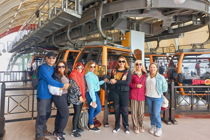 Full Day Golden Bridge and Ba Na Hills Small Group Tour