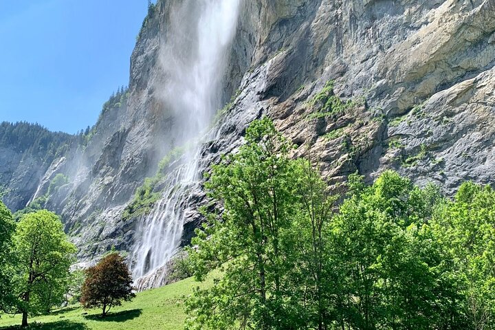 Lauterbrunnen, Jungfrau & Grindelwald Tour | From Bern