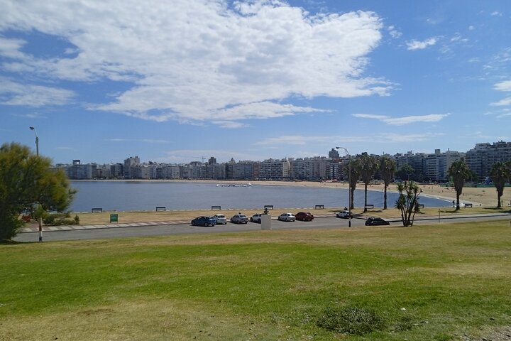 Private Have It Your Way Tour in Montevideo