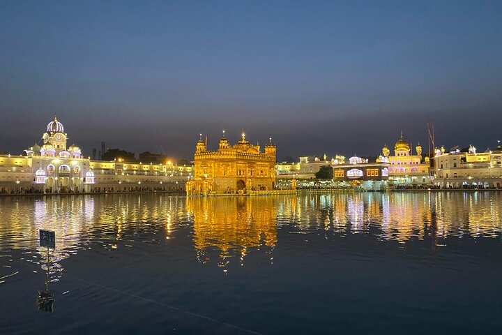 Amritsar Full Day City Tour with Transportation (10 Hours)
