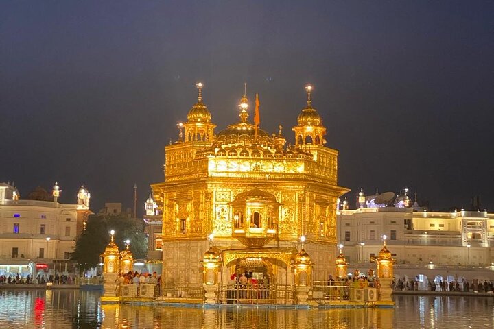 Amritsar Full Day City Tour with Transportation (10 Hours)