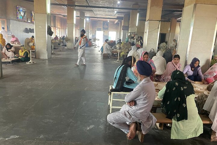 Amritsar Full Day City Tour with Transportation (10 Hours)